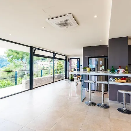 Dyonis Vi4231by Riviera Holiday Homes